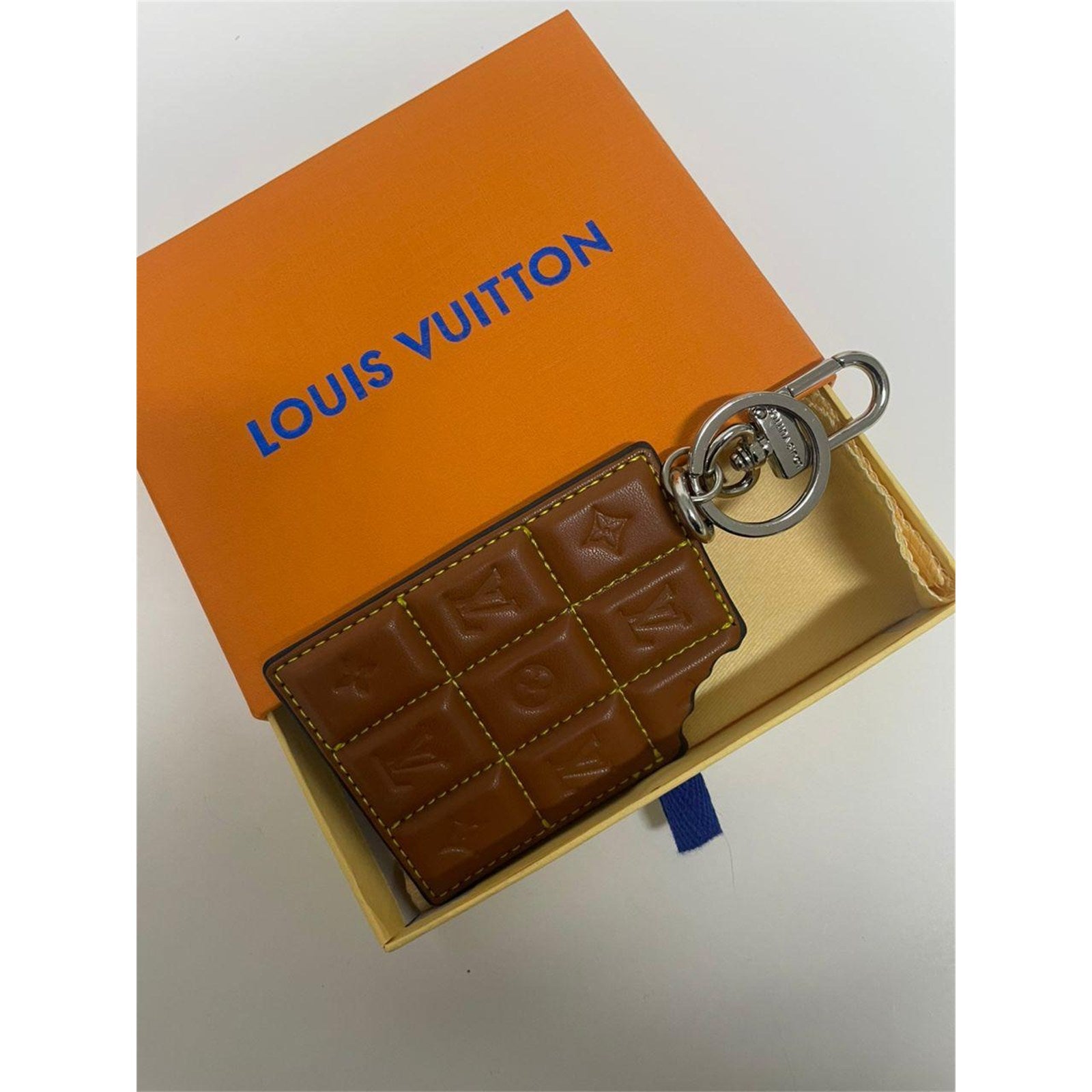 Louis Vuitton Chocolate Bar Key Holder Bag Charm Keychain Monogram – Authentic Pre-Owned