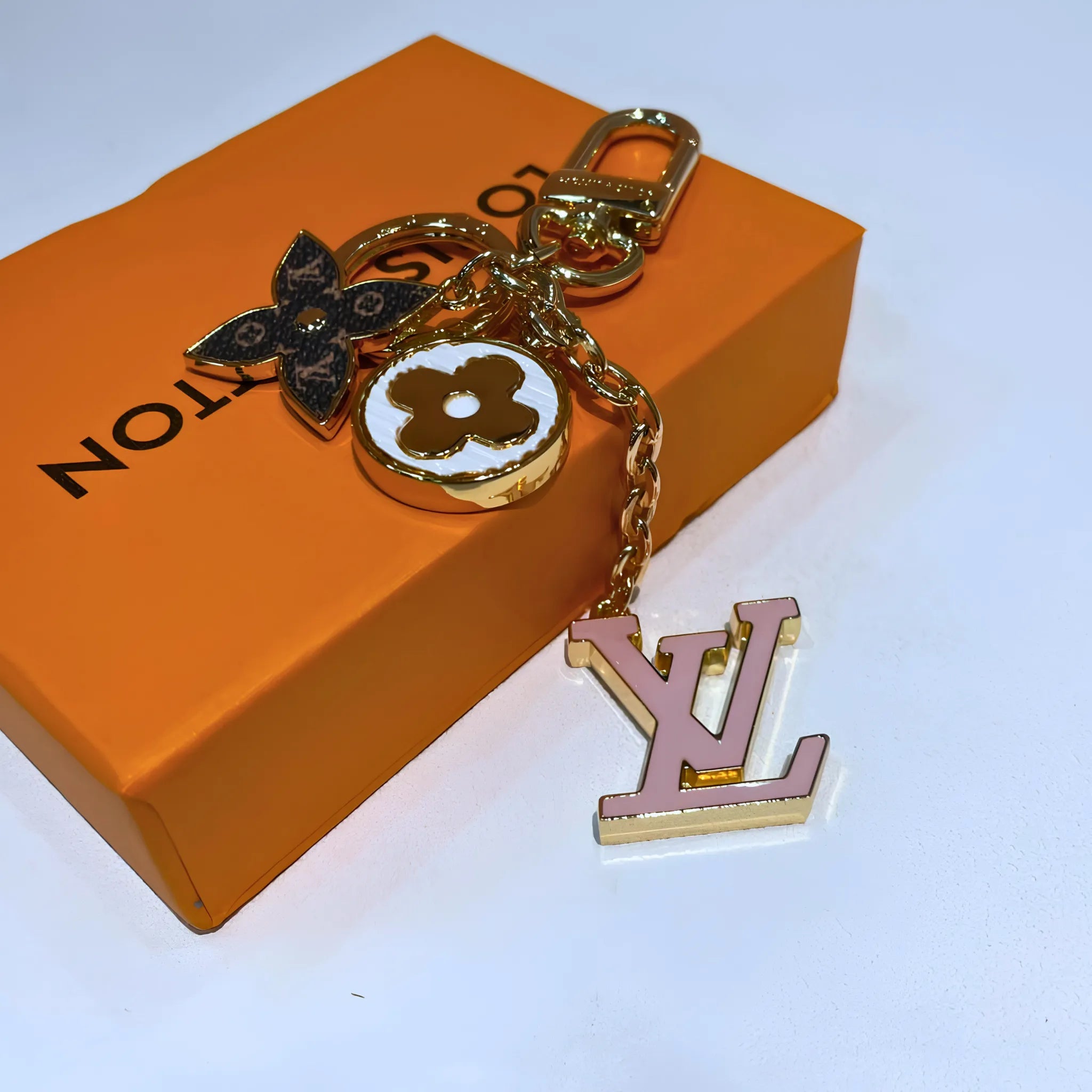 Louis Vuitton Fleur de Monogram Key Holder & Bag Charm Gold Tone Pink Enamel – Authentic Pre-Owned