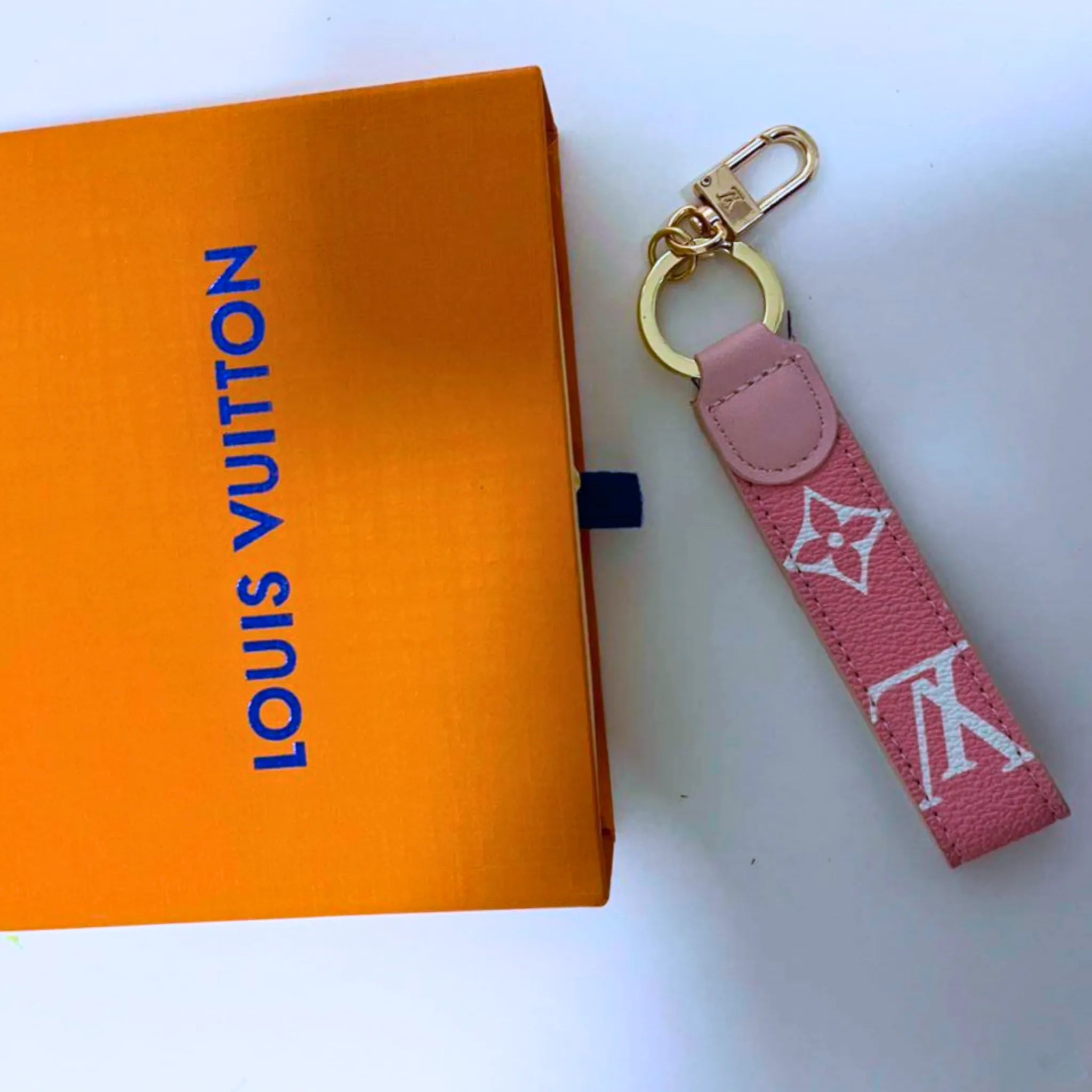 Louis Vuitton Dragonne Key Holder Bag Charm Pink Monogram Keychain – Authentic Pre-Owned