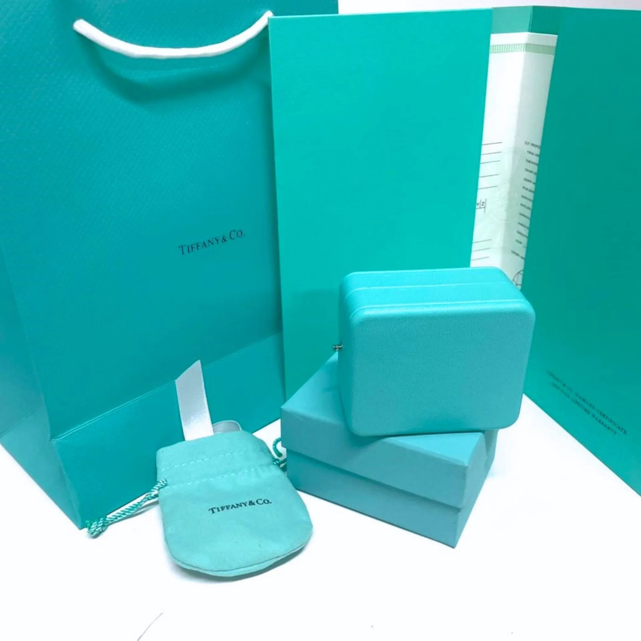 Tiffany & Co. Blue Leather Necklace Presentation Box Set with Case & Shopping Bag – Authentic, Box Only