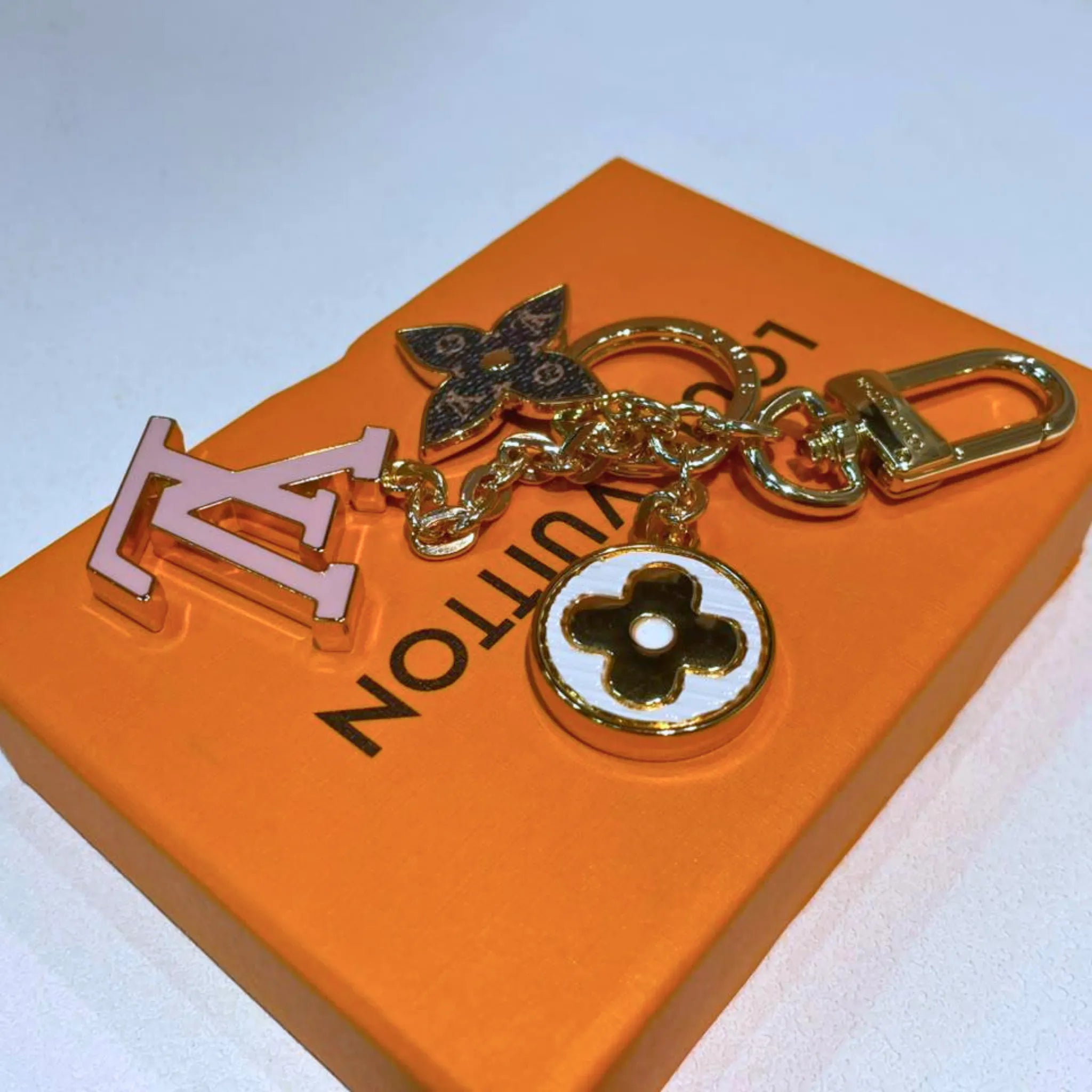 Louis Vuitton Fleur de Monogram Key Holder & Bag Charm Gold Tone Pink Enamel – Authentic Pre-Owned
