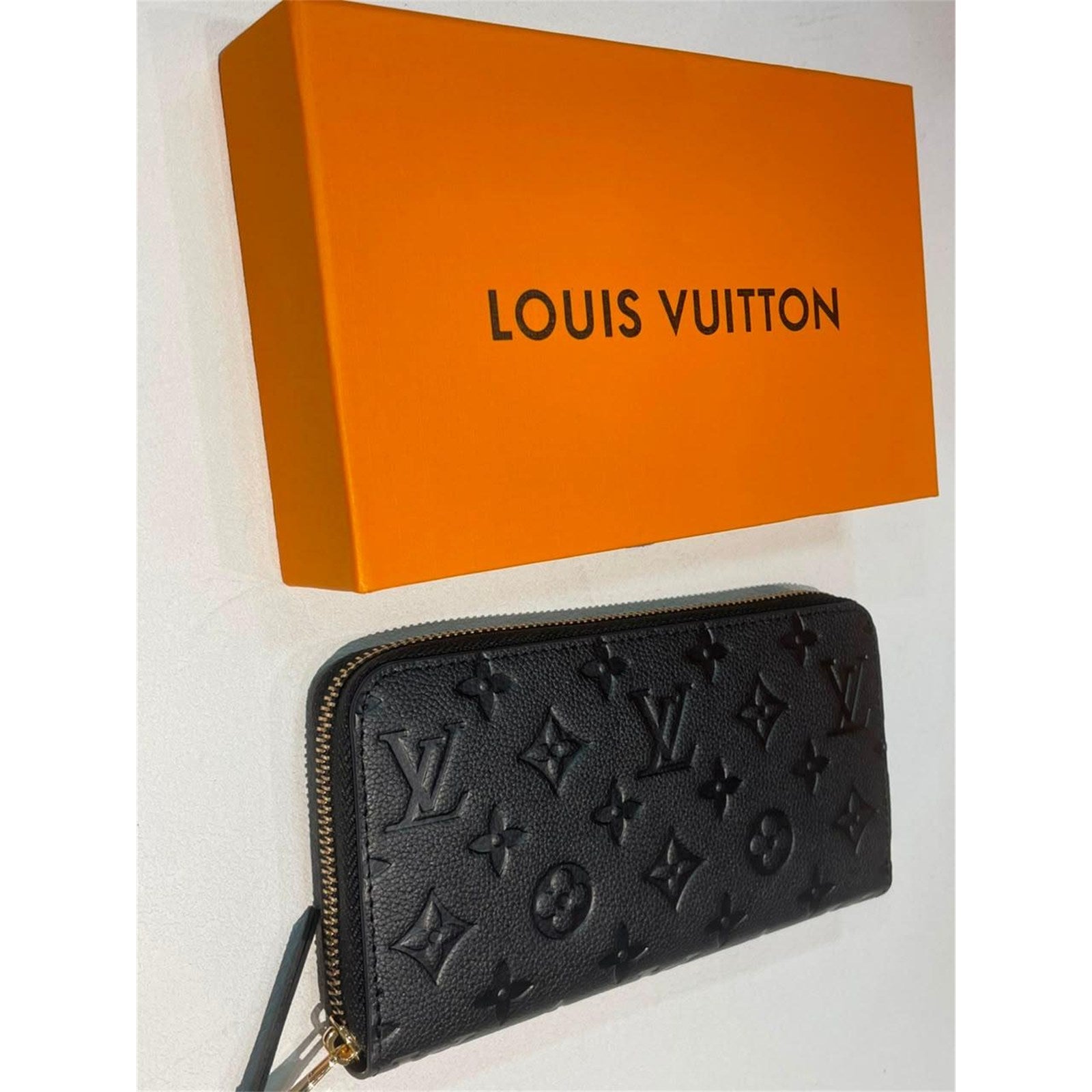 Louis Vuitton Black Monogram Zippy Long Wallet with Box – Authentic Pre-Owned