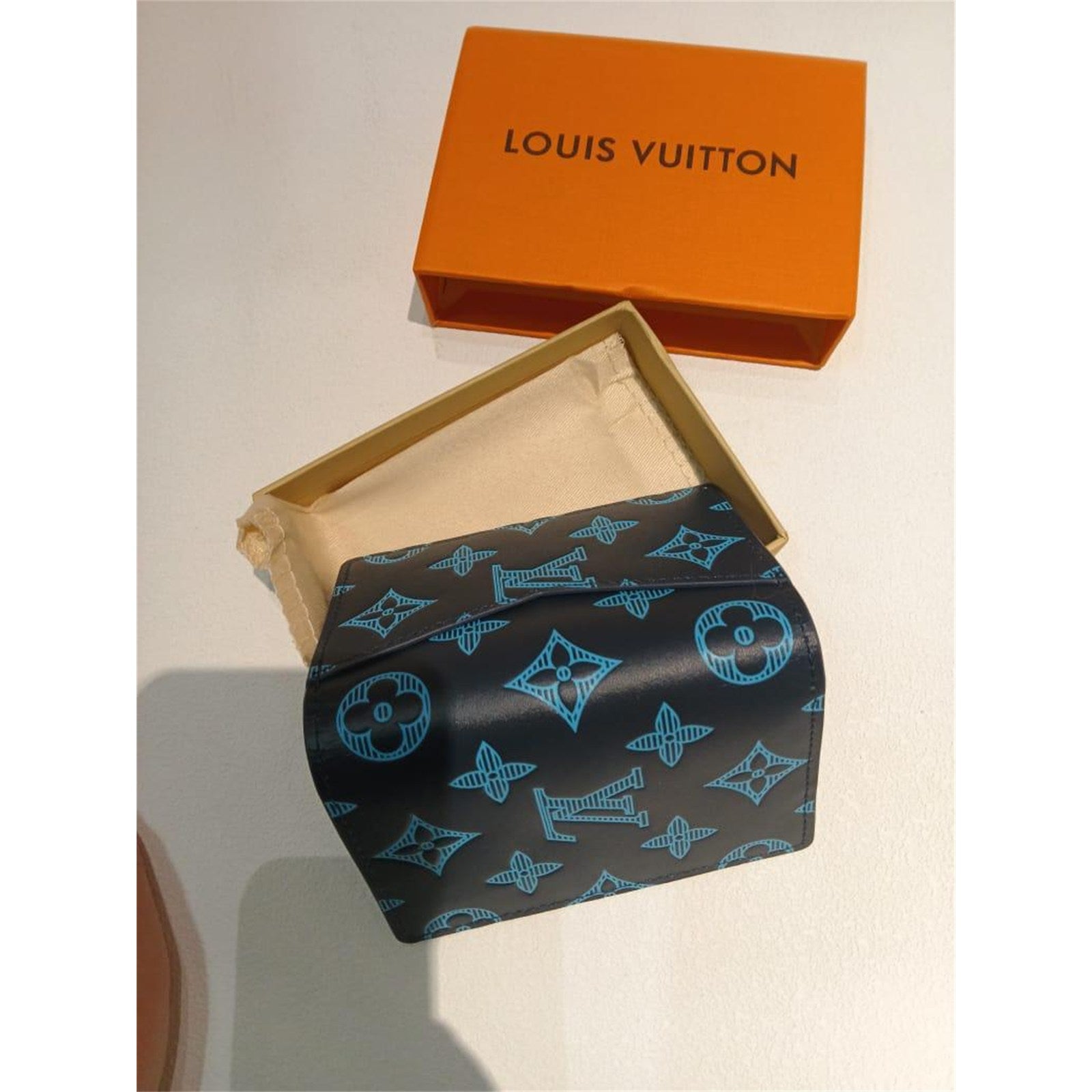Louis Vuitton Black/Blue Monogram Leather Men's Credit Card Holder Wallet – Authentic Pre-Owned