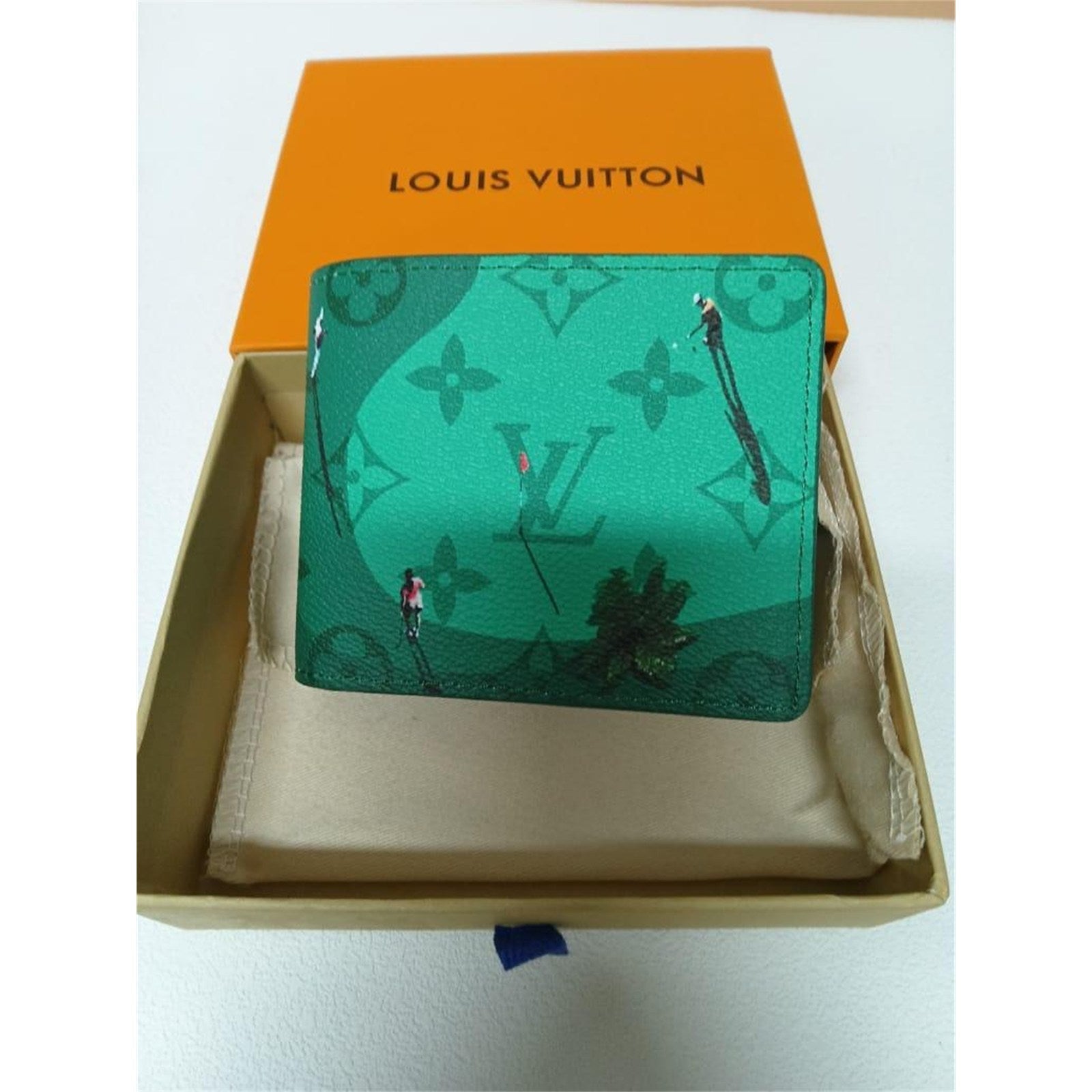 Louis Vuitton Golf Monogram Green Men's Bifold Wallet – Authentic Pre-Owned