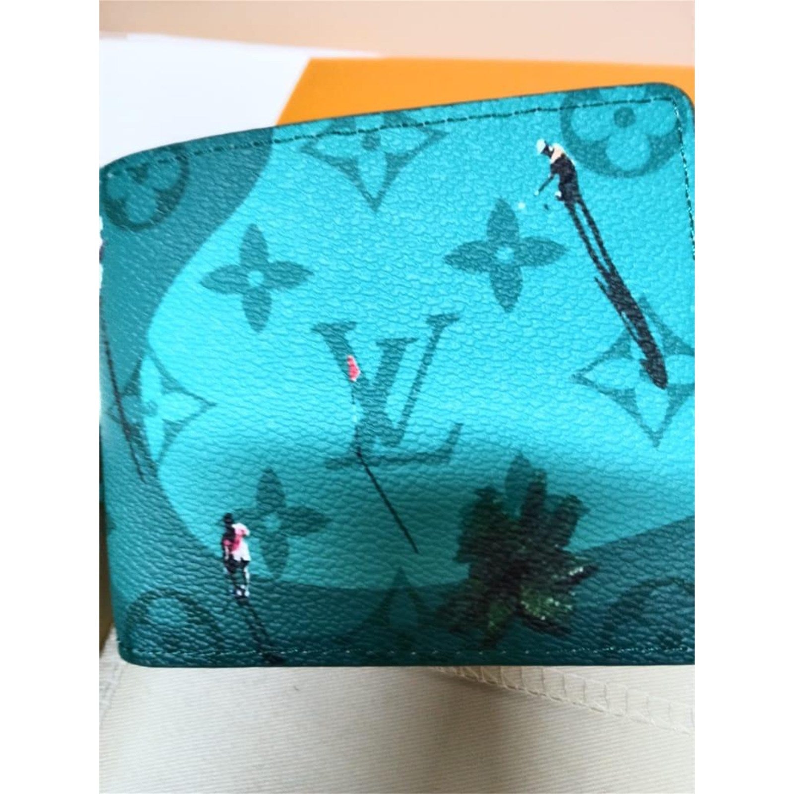 Louis Vuitton Golf Monogram Green Men's Bifold Wallet – Authentic Pre-Owned