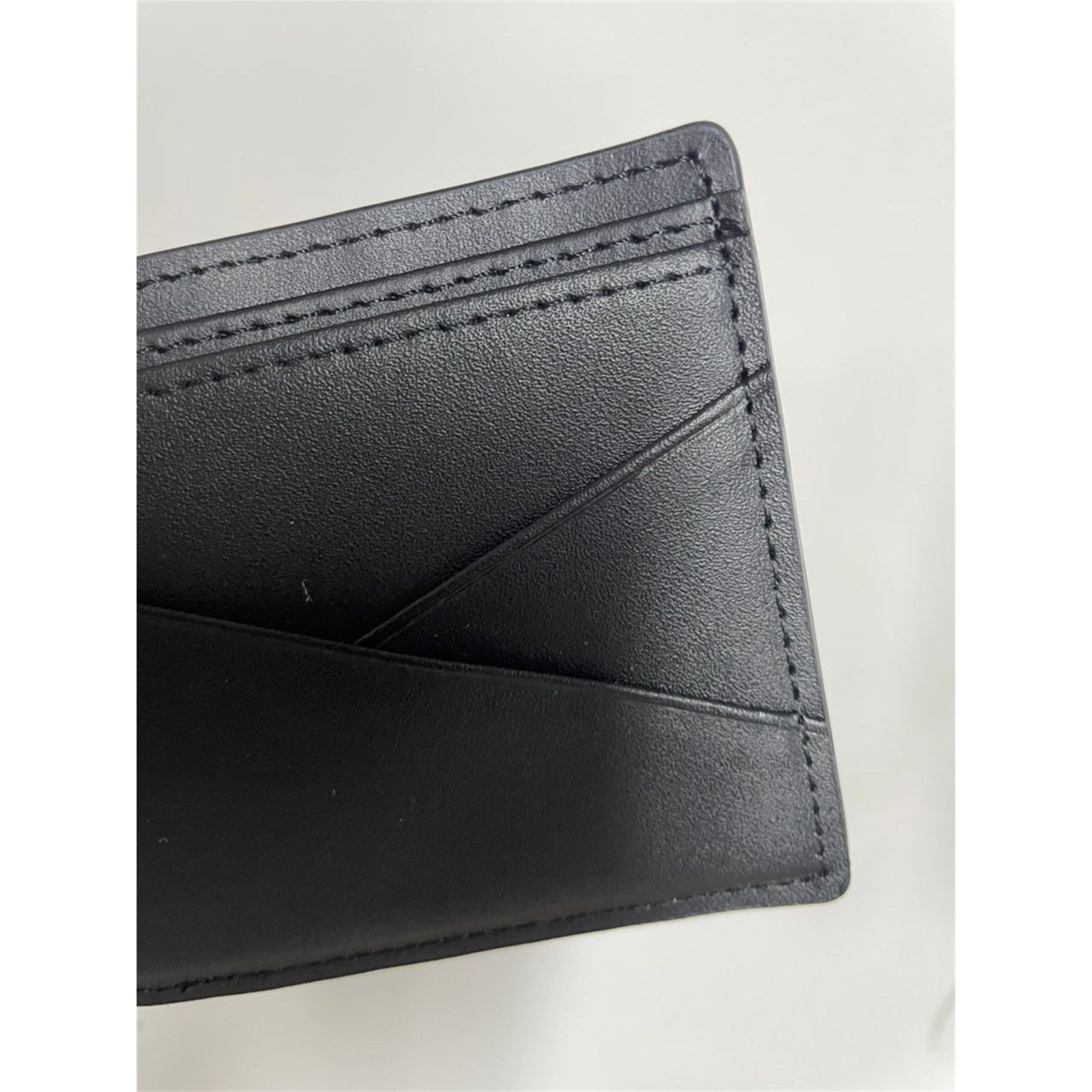Louis Vuitton Men's Damier Infini Leather Multiple Wallet – Authentic Pre-Owned