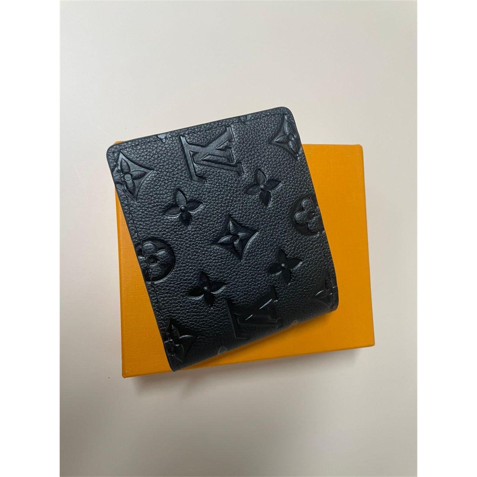 Louis Vuitton Multiple Wallet Embossed Monogram Leather Men's Bifold – Authentic Pre-Owned