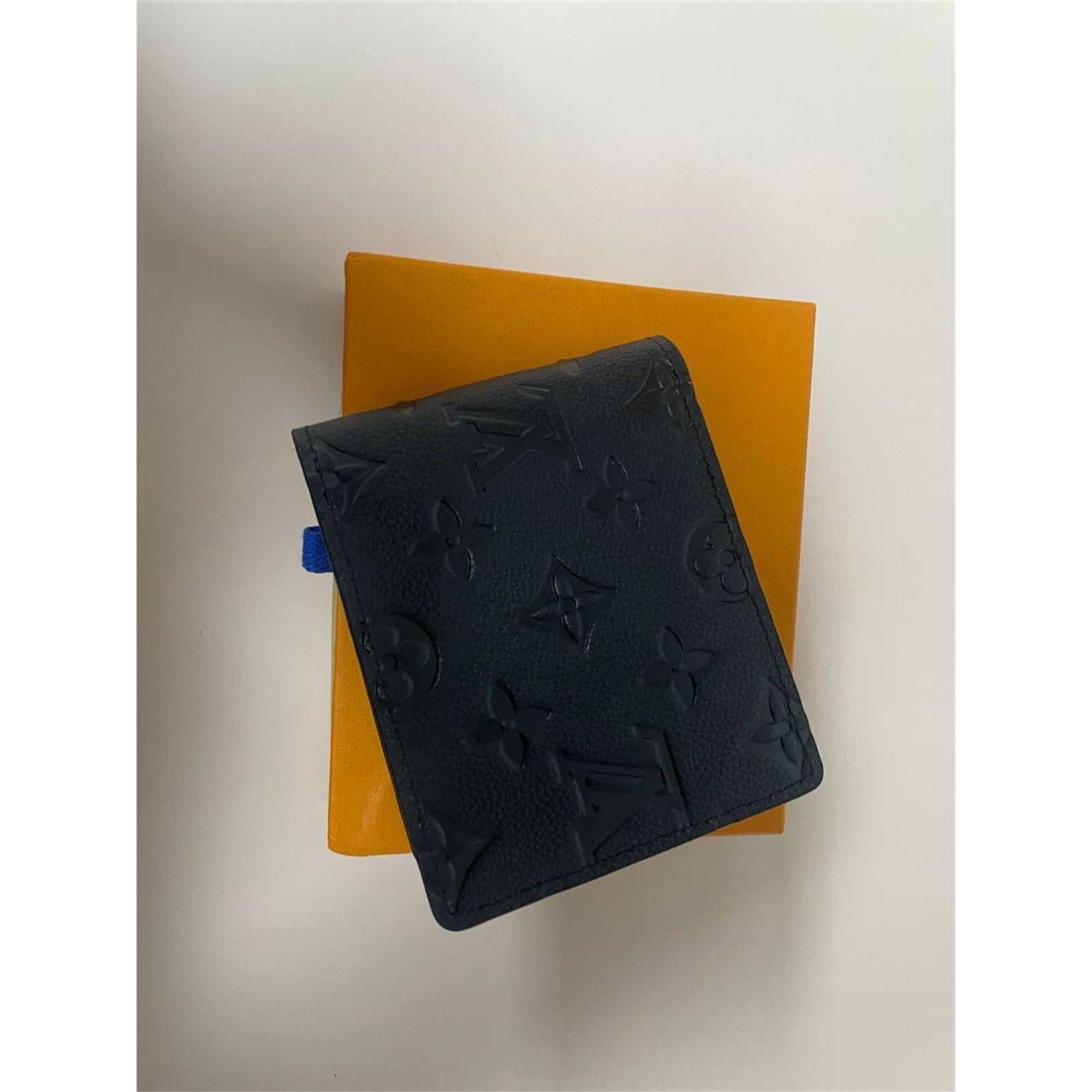 Louis Vuitton Multiple Wallet Embossed Monogram Leather Men's Bifold – Authentic Pre-Owned