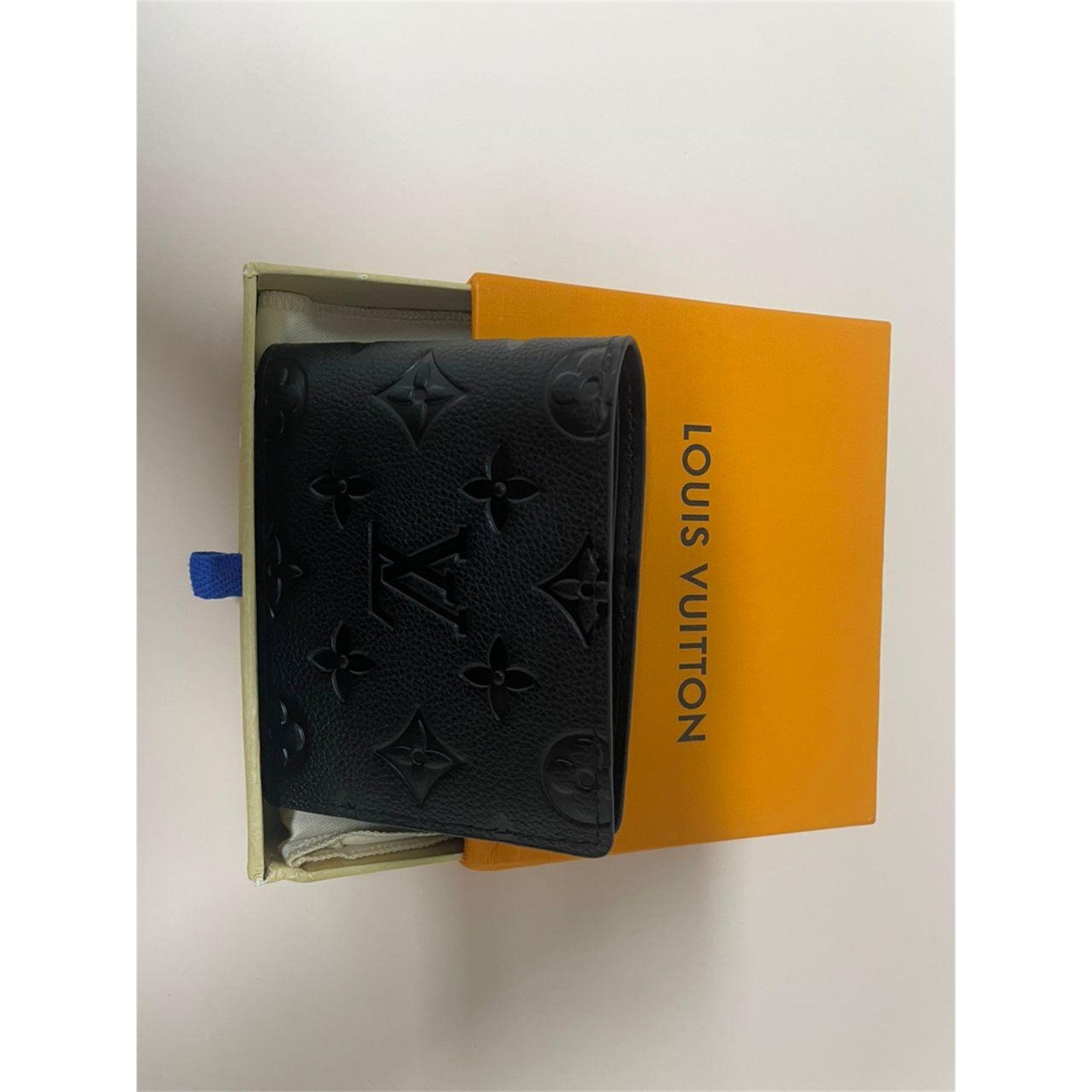 Louis Vuitton Multiple Wallet Embossed Monogram Leather Men's Bifold – Authentic Pre-Owned