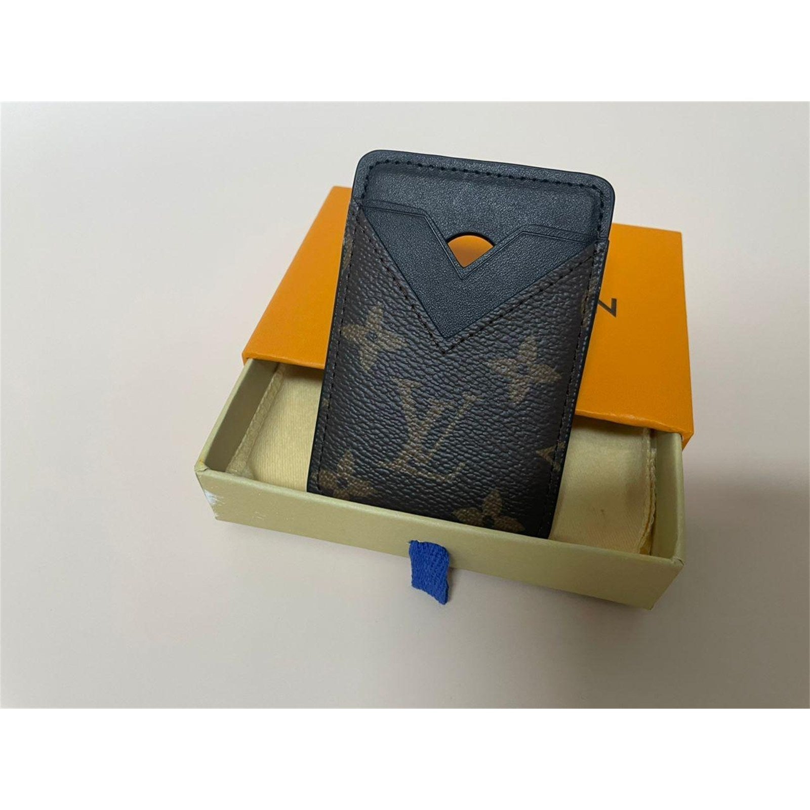 Louis Vuitton Porte Cartes Magnetic Card Holder Brown Monogram – Authentic Pre-Owned