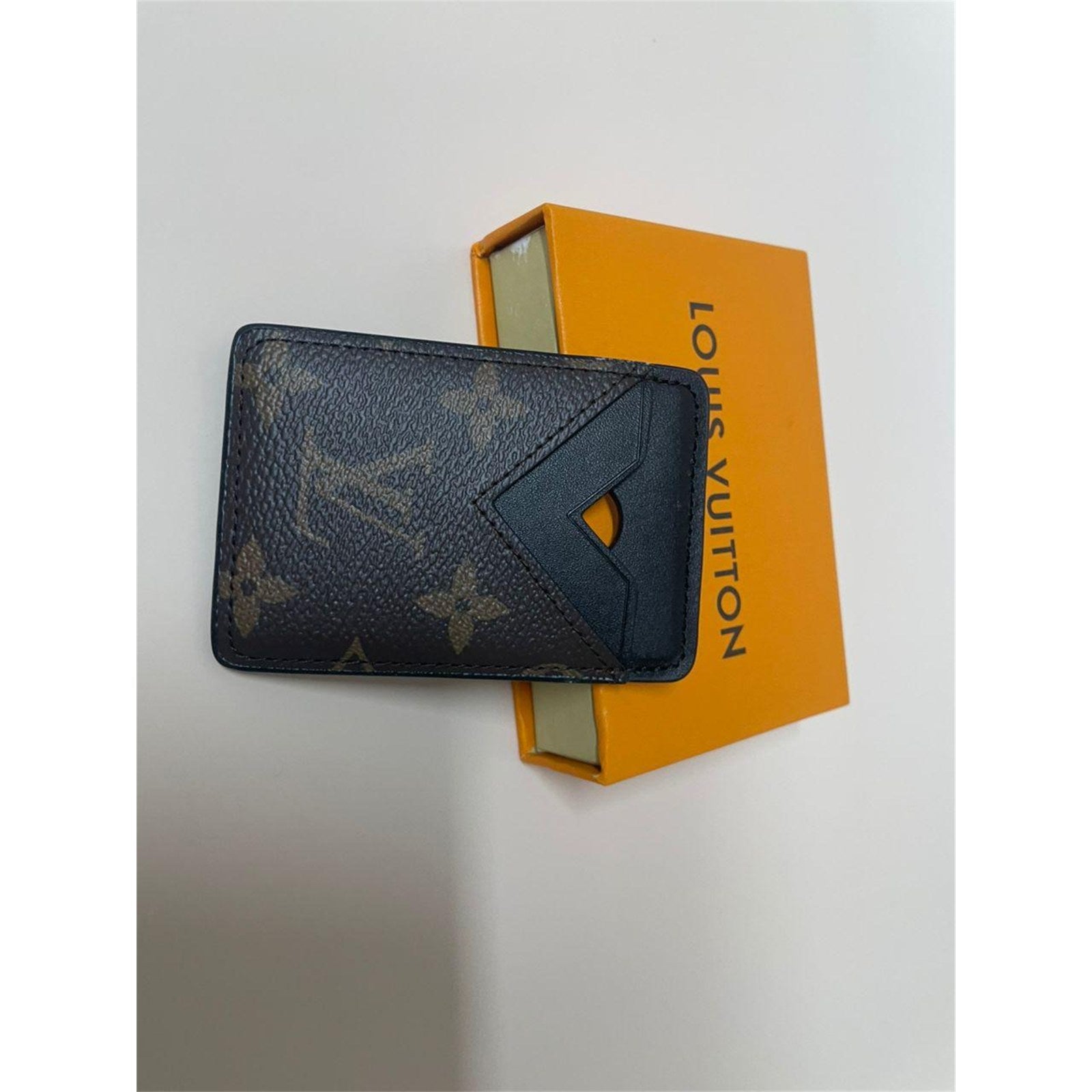 Louis Vuitton Porte Cartes Magnetic Card Holder Brown Monogram – Authentic Pre-Owned