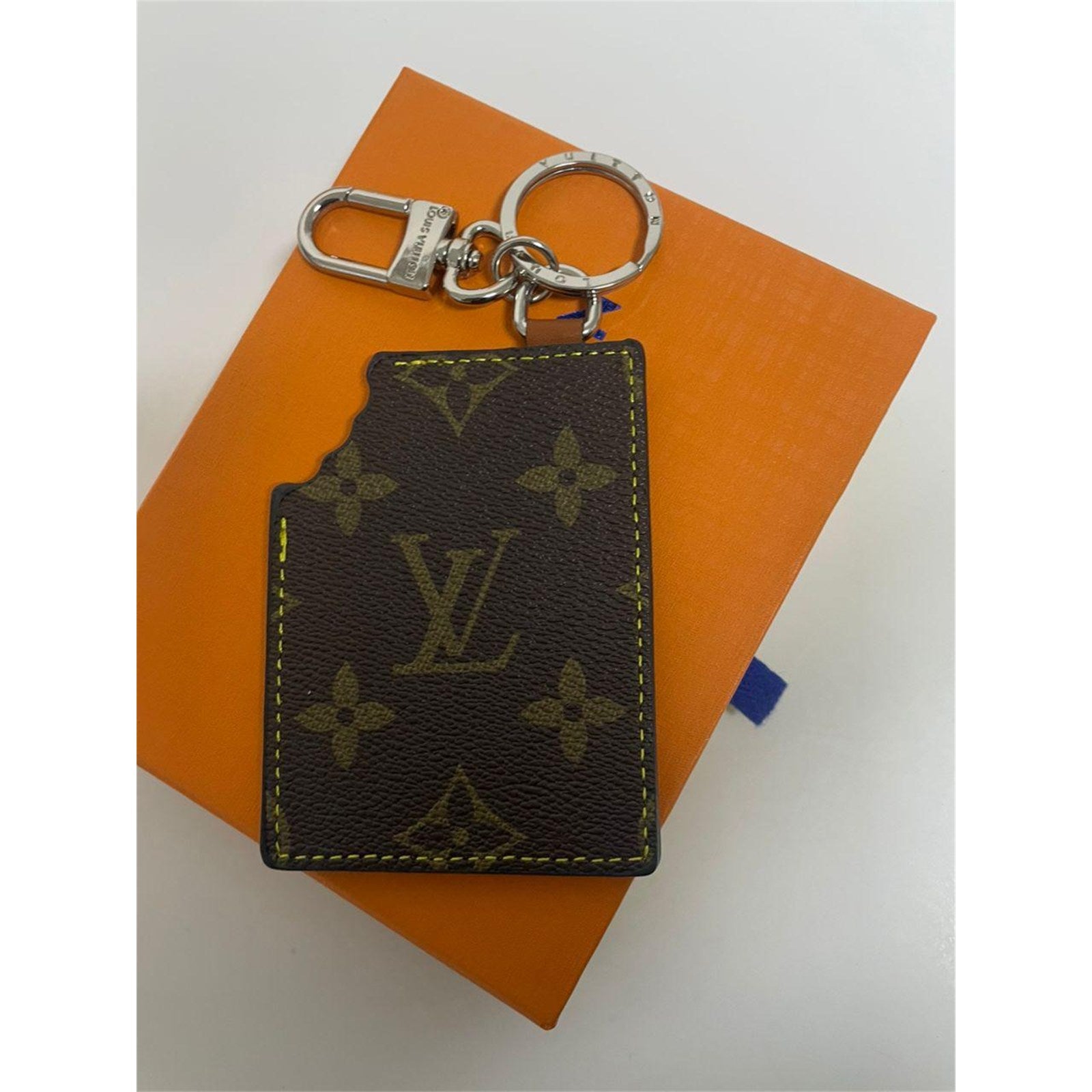 Louis Vuitton Chocolate Bar Key Holder Bag Charm Keychain Monogram – Authentic Pre-Owned