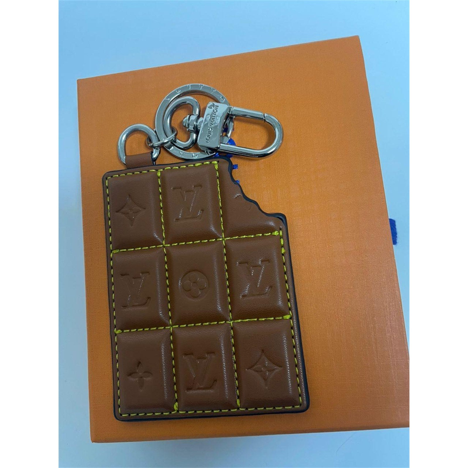 Louis Vuitton Chocolate Bar Key Holder Bag Charm Keychain Monogram – Authentic Pre-Owned