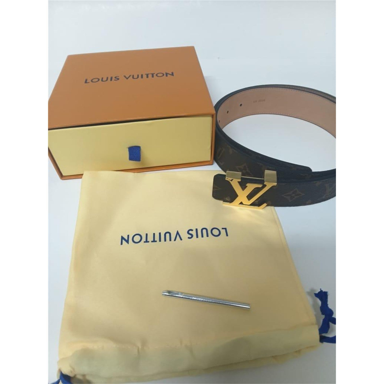 Louis Vuitton Monogram Brown 40mm Belt Gold Buckle Size 95/38 with Box – Authentic Pre-Owned