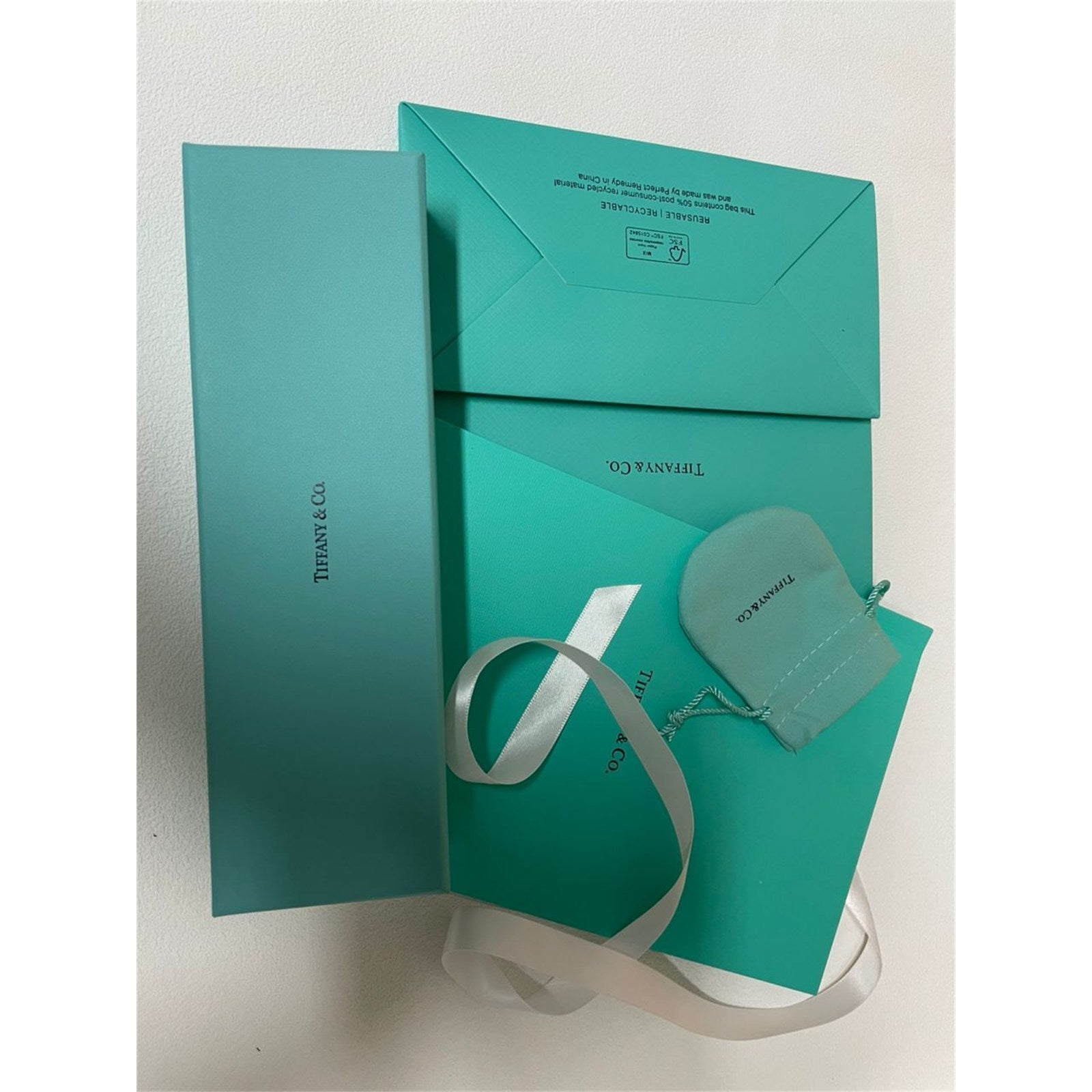 Tiffany & Co. Blue Leather Bracelet Presentation Box Case – Authentic, Box Only
