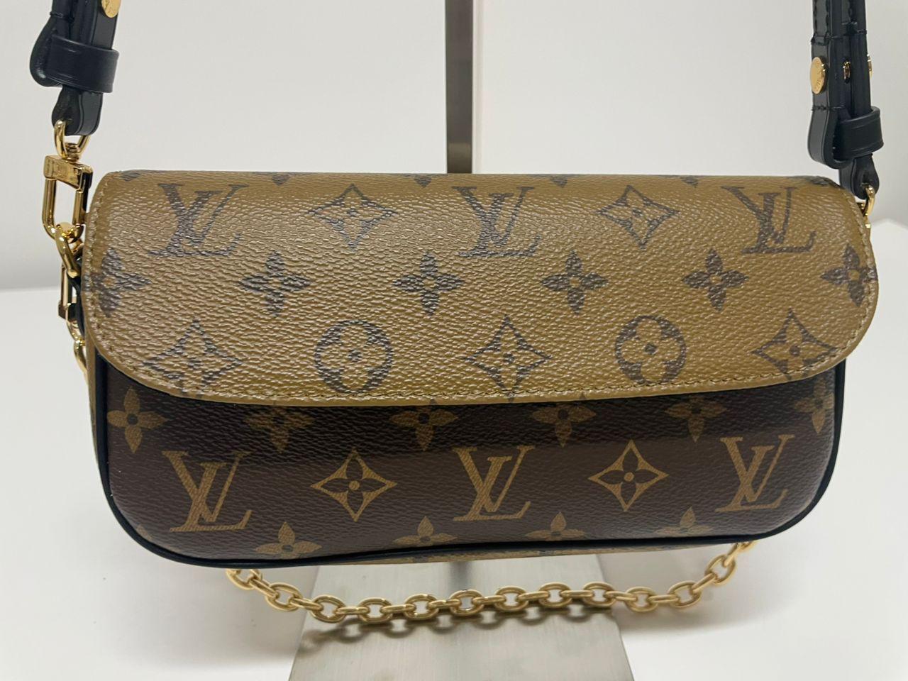 Louis Vuitton Ivy Wallet On Chain Monogram Reverse Canvas Brown