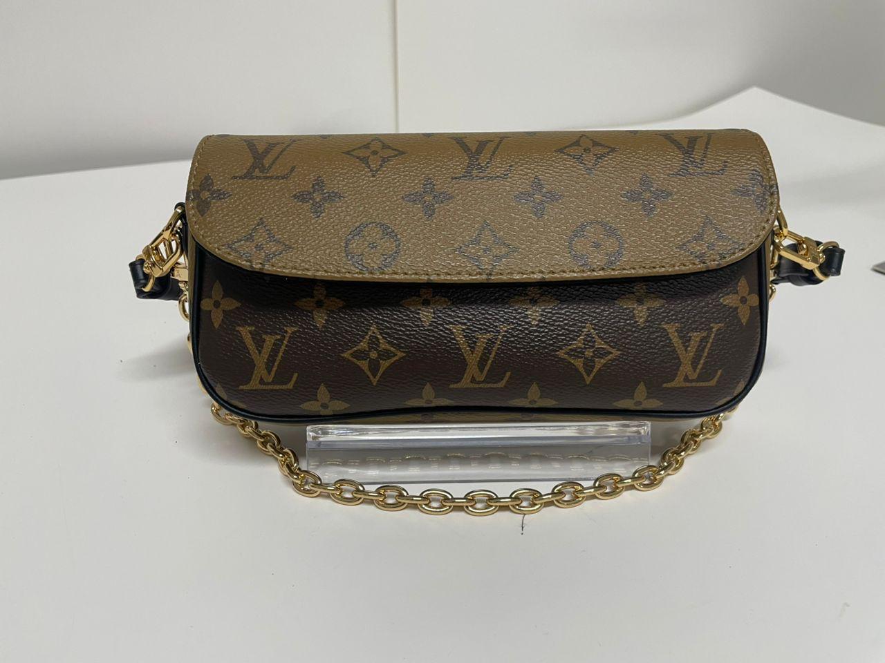 Louis Vuitton Ivy Wallet On Chain Monogram Reverse Canvas Brown