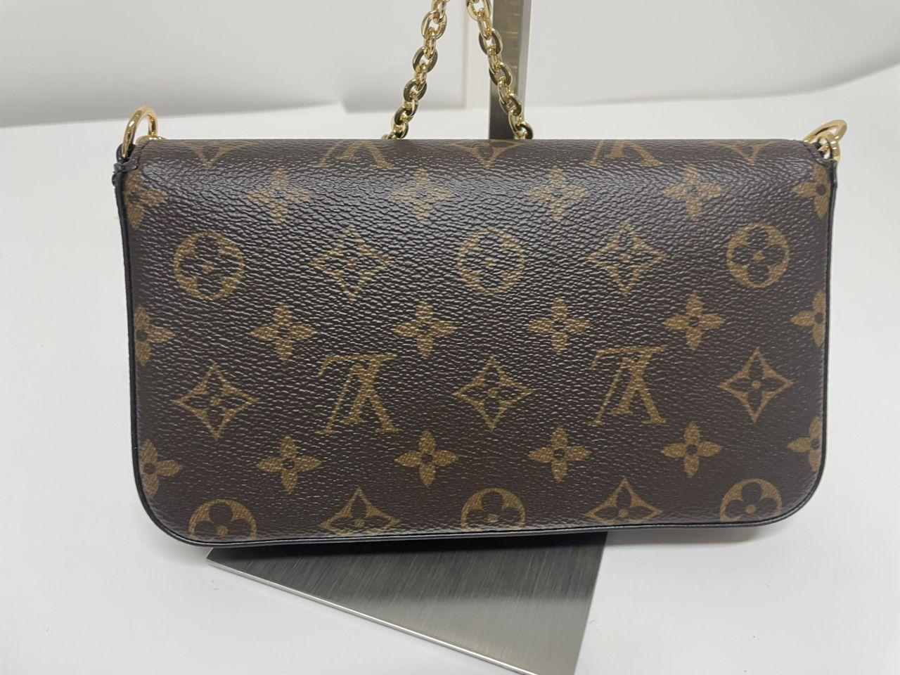 Louis Vuitton Félicie Pochette Monogram Canvas Shoulder Bag