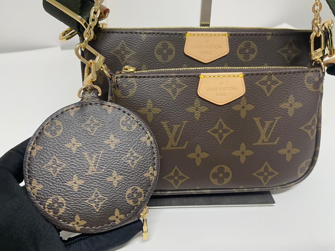 Louis Vuitton Multi Pochette Accessoires Monogram Canvas Shoulder Bag