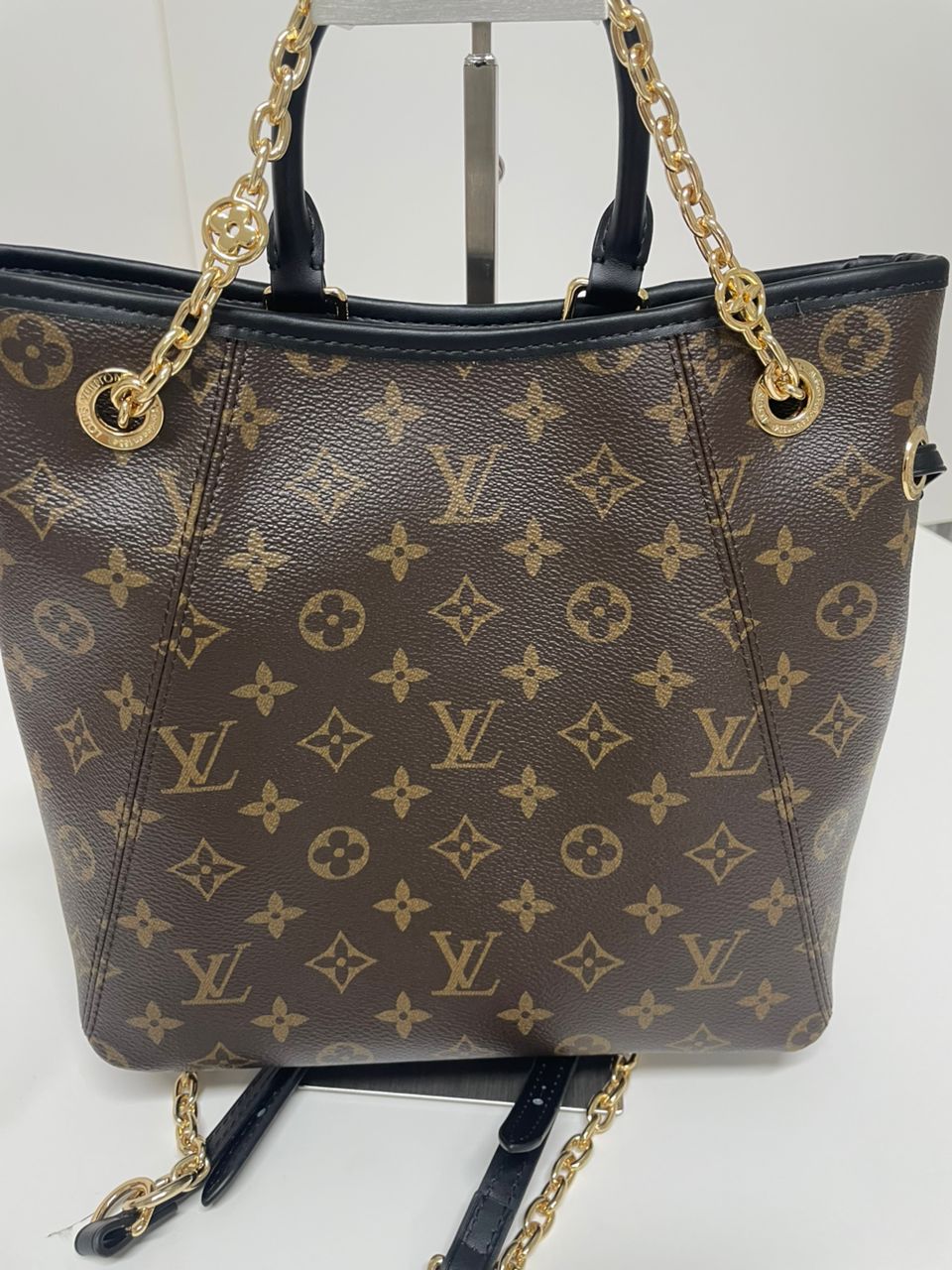 Louis Vuitton Suresnes MM Monogram Canvas Brown Shoulder Bag