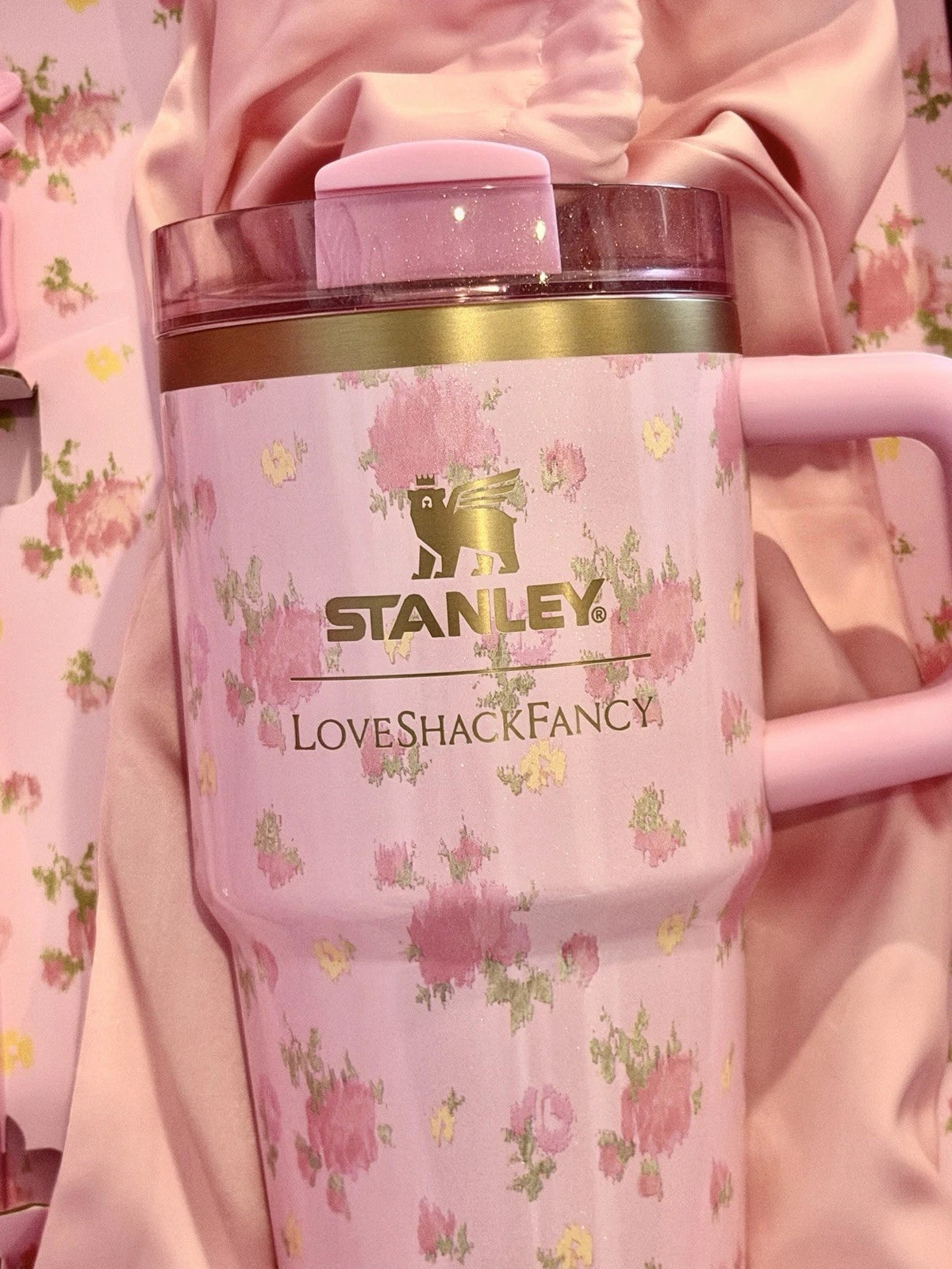 Stanley x LoveShackFancy Floral Tumbler Gift Set – Pink Floral Design