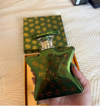 Bond No. 9 Oud Supreme Eau de Parfum – Luxury Unisex Fragrance